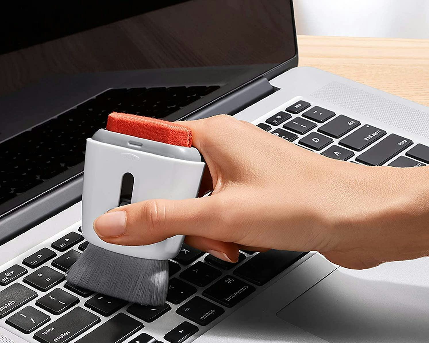 OXO Good Grips Sweep &amp; Swipe Laptop Cleaner