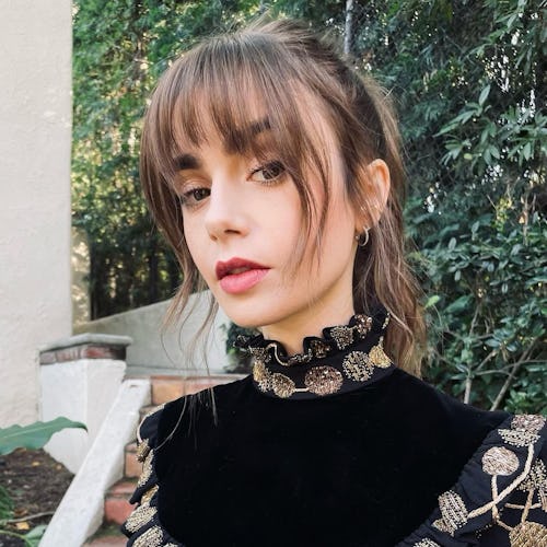 Lily Collins Bottleneck bangs 