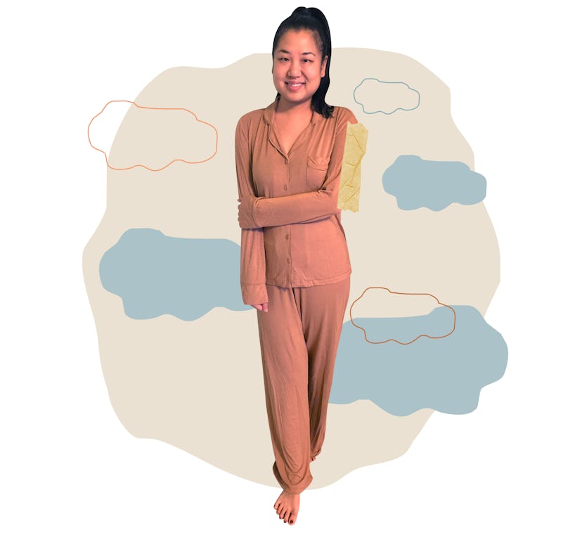 Amanda Chan reviews Skims robe and pajamas from the sleep collection.
