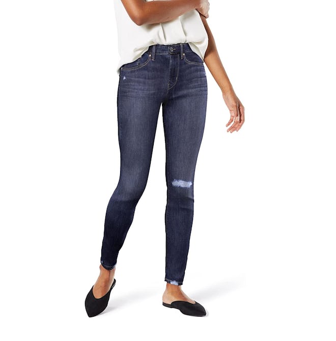 Signature by Levi Strauss & Co. Gold Label Modern Skinny Jeans