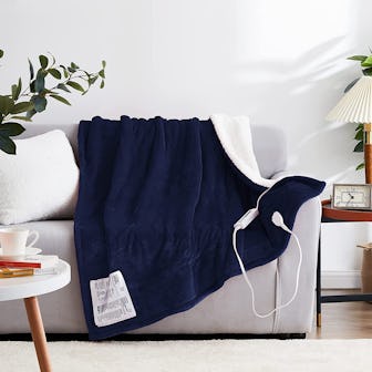 EHEYCIGA Sherpa Heated Blanket