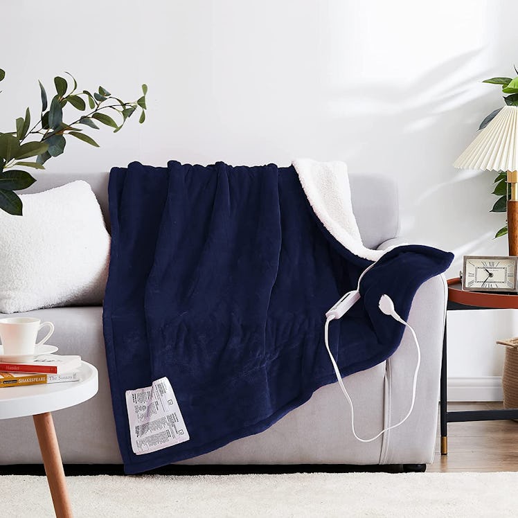 EHEYCIGA Sherpa Heated Blanket