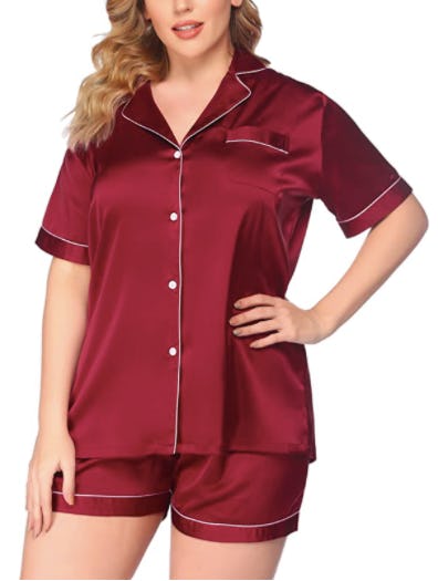 IN&rsquo;VOLAND Pajama Set