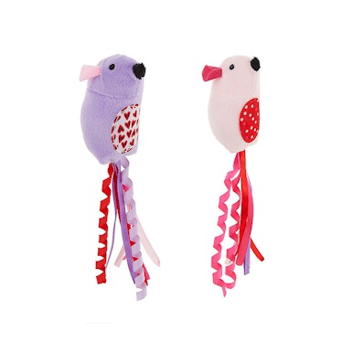 These Valentines cat toys are part of the PetSmart Valentine's Day 2022 collection.