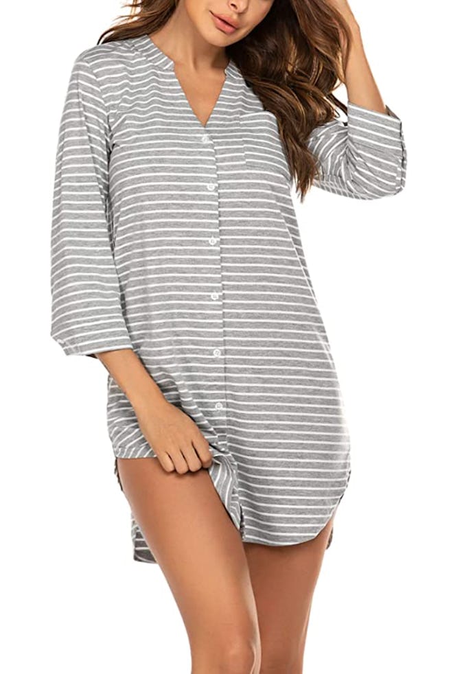 Ekouaer Button-Down Nightgown