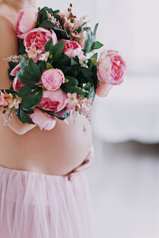 22 Thoughtful Valentine's Day 2022 Gifts For Pregnant Women