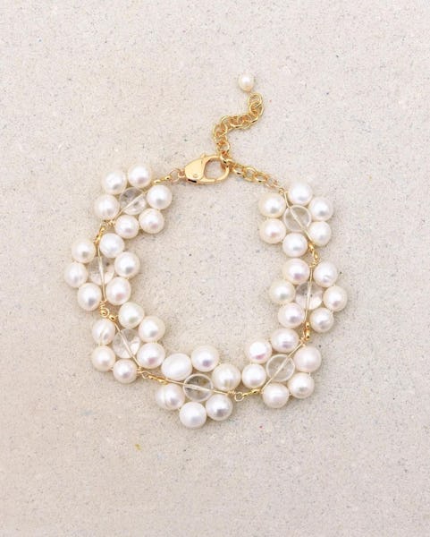 A floral pearl bracelet by éliou