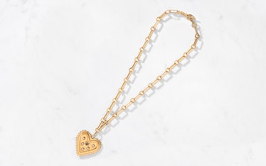 AUVERE heart diamond chain pendant.