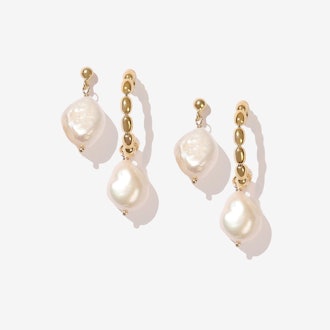 Adornmonde pearl earrings.