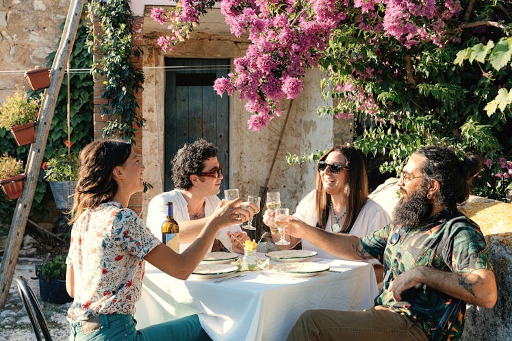 Airbnb's 1 Euro villa in Sicily, where you can live rent-free for a year, is gorgeous with outdoor d...