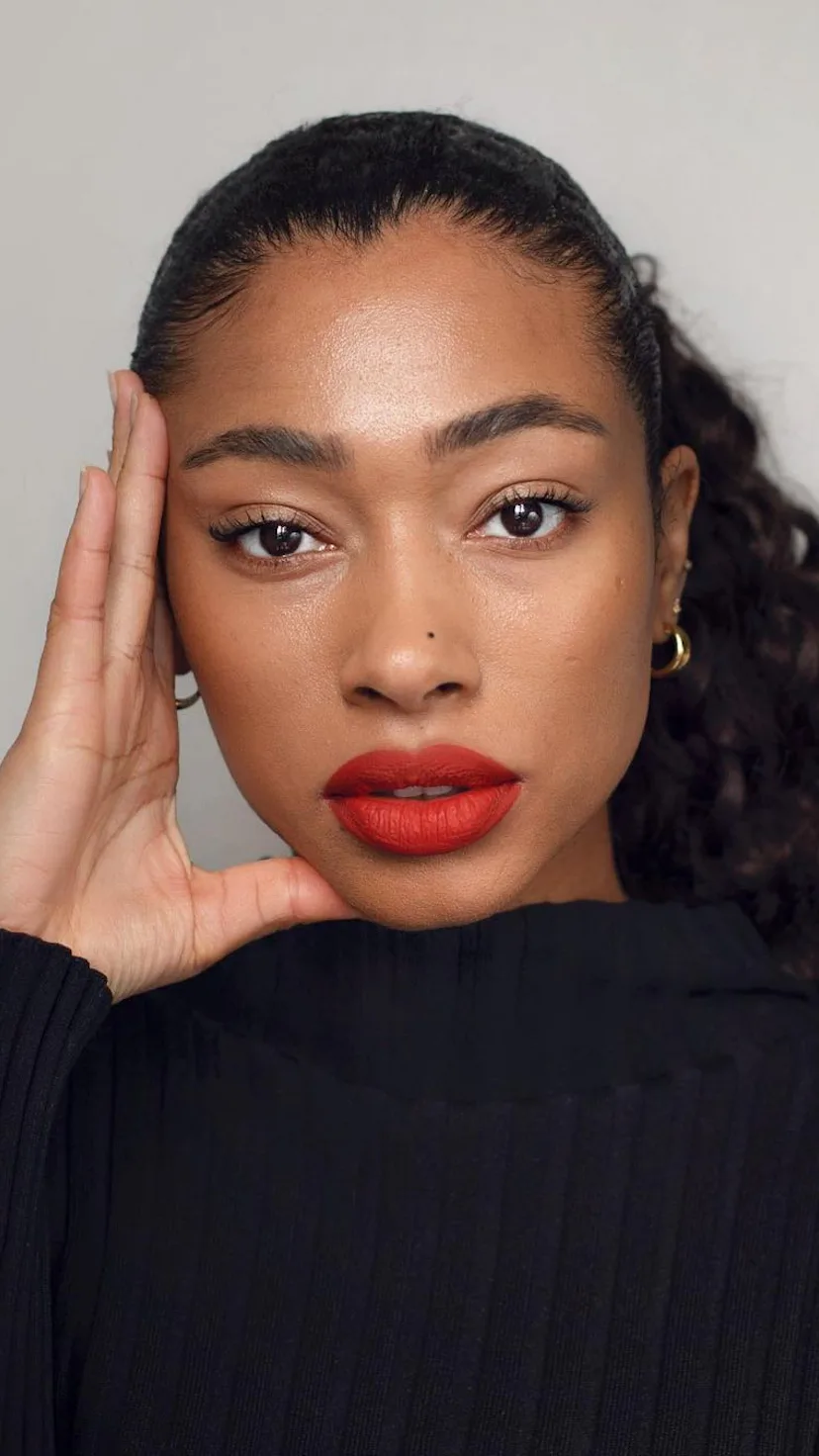 Curly Ponytail Ideas