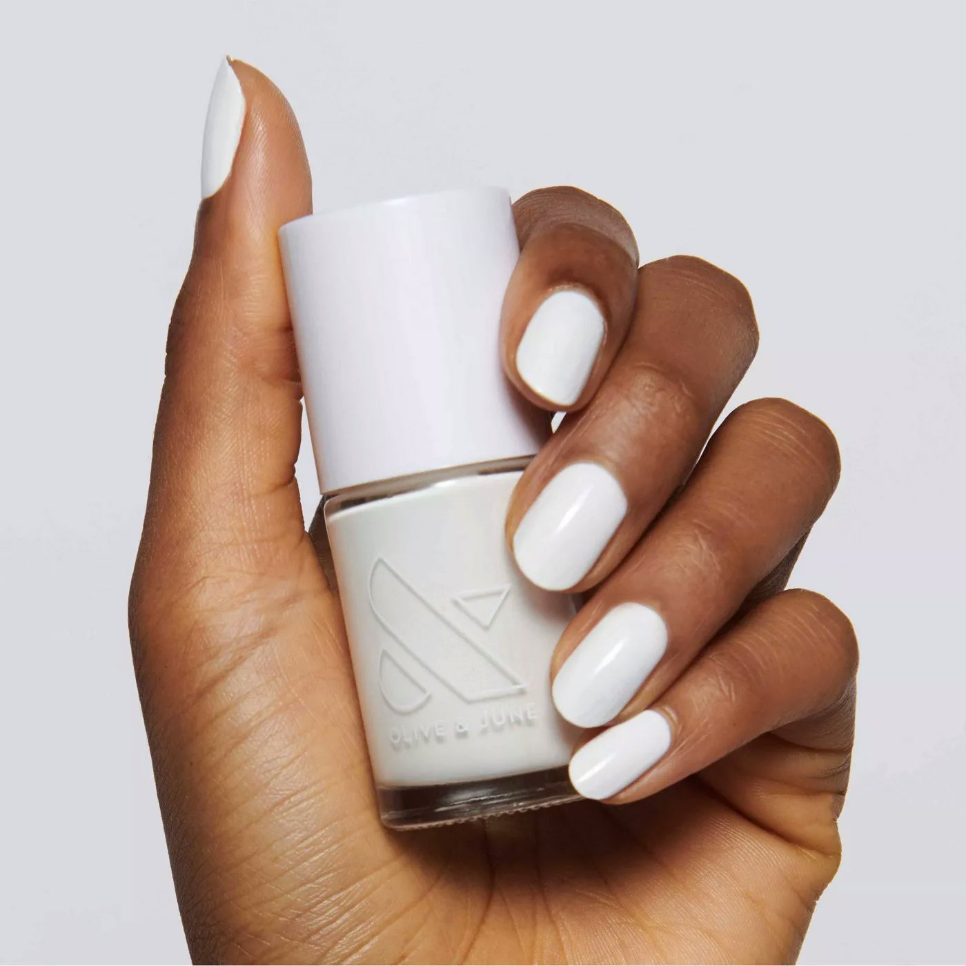 Buy DEBELLE GEL NAIL LACQUER VANILLA CROISSANT ONE COAT WHITE NAIL POLISH-8ML  Online & Get Upto 60% OFF at PharmEasy