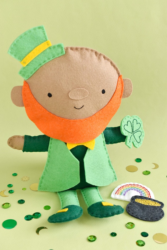 St. Patrick's Day craft for kids: felt leprechaun doll