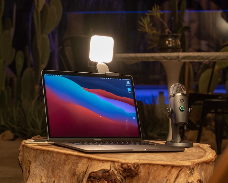 Logitech Litra Glow clip-on LED for streamers