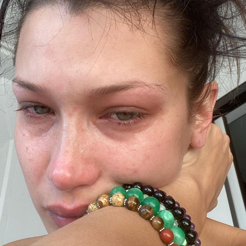 Bella Hadid crying