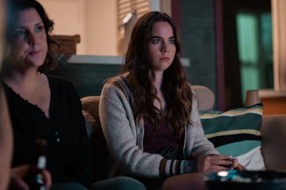 6 'Yellowjackets' Season 2 Theories