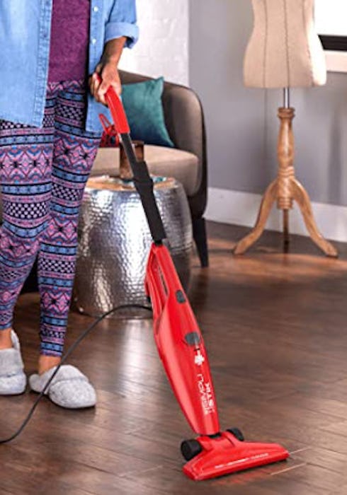 Dirt Devil Simpli-Stik Vacuum Cleaner