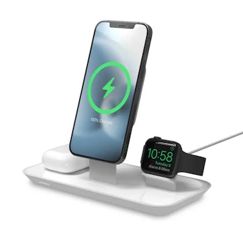 Mophie's previous 3-in-1 charger.