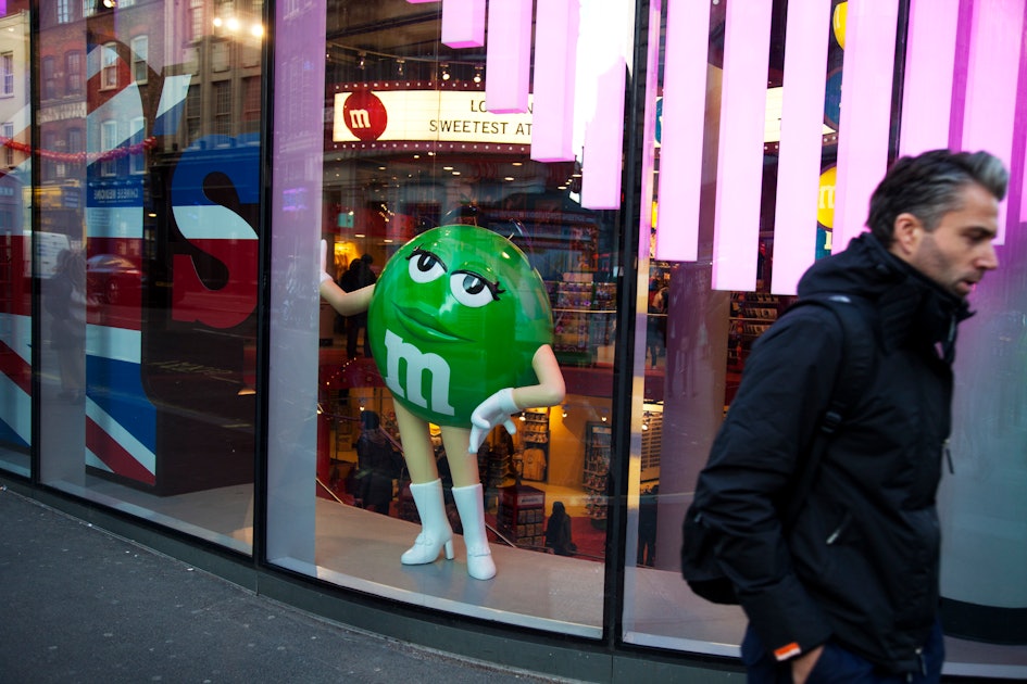 The new green M&M design is the worst thing that's ever happened,  apparently