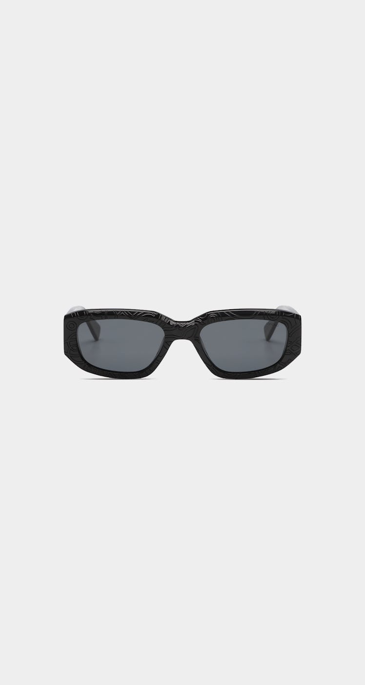 Daily Paper x KOMONO black sunglasses.