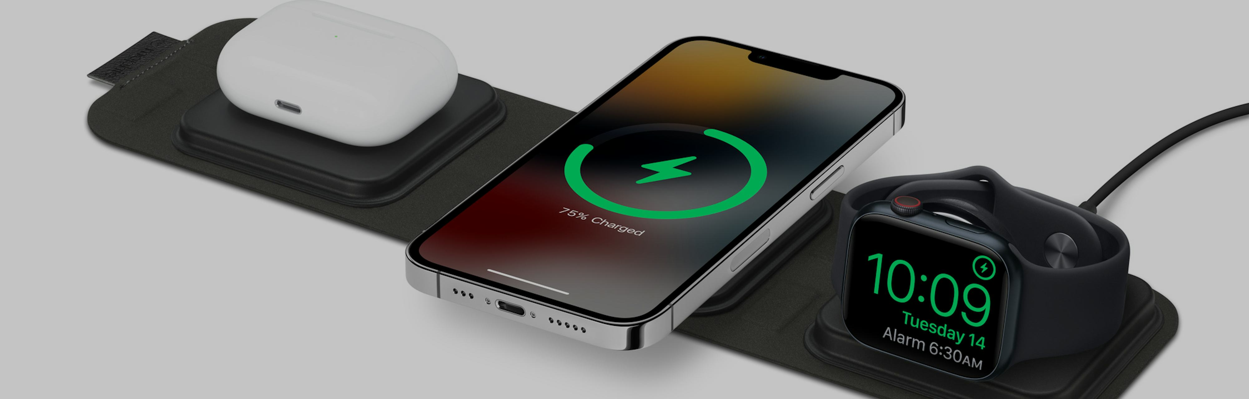 Mophie made the ultimate 3in1 travel charger for Apple devices