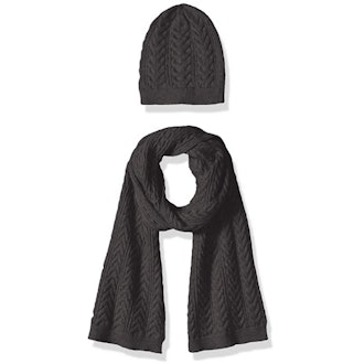 Amazon Essentials Cable Knit Hat and Scarf Set