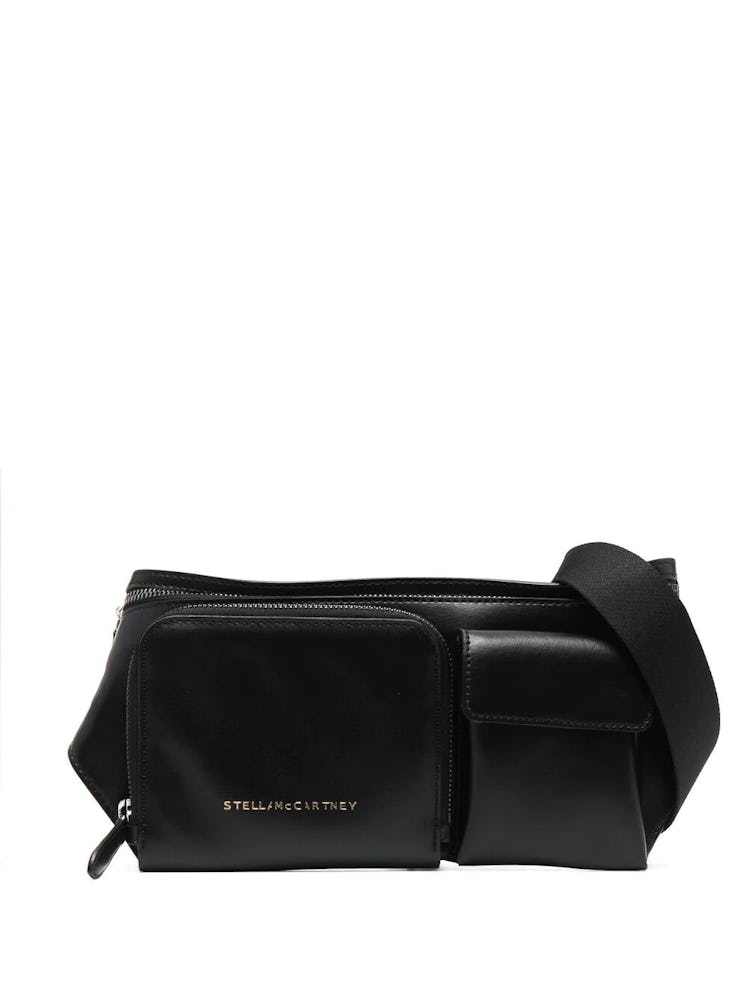 2022 handbag trends organizational bag black leather multi-compartment belt bag
