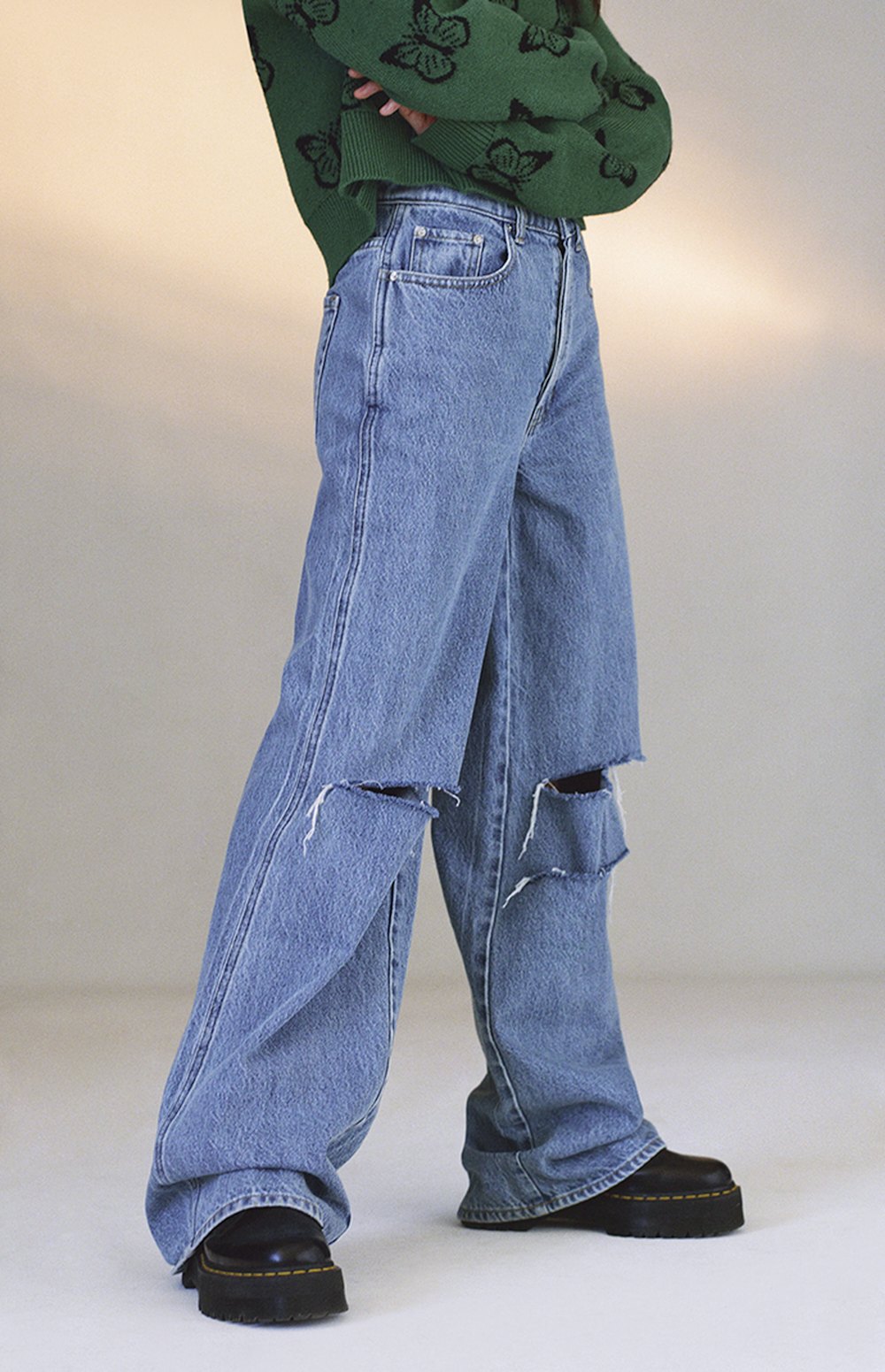 Eco Distressed High Waisted Baggy Jeans