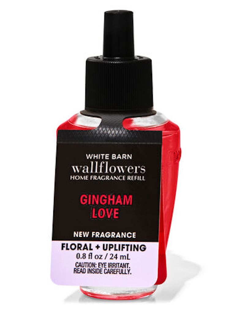 Bath & Body Works' Valentine's Day 2022 collection include Gingham Love fragrance refills.