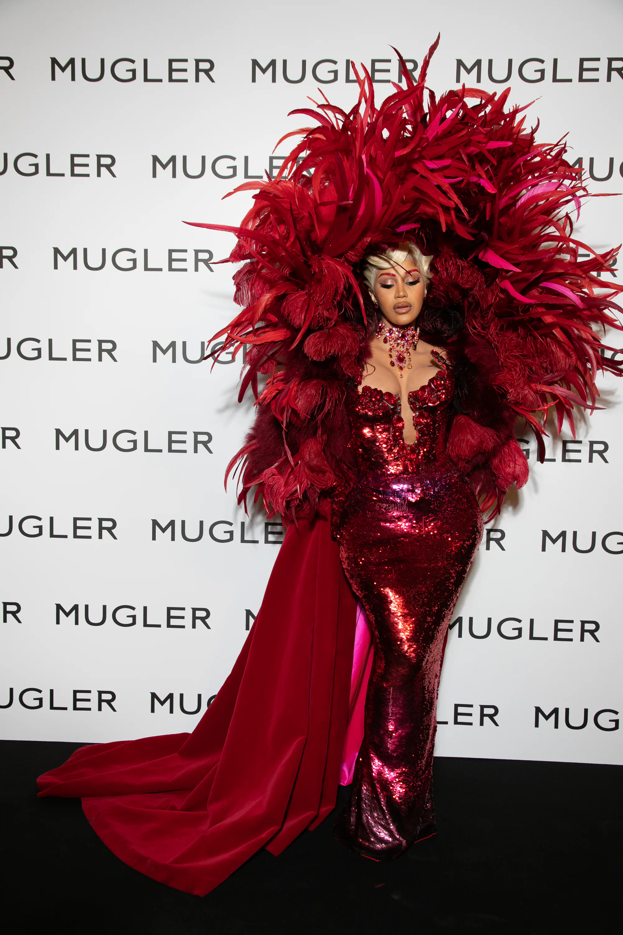 The Best of Celebs Wearing Thierry Mugler on the Red Carpet