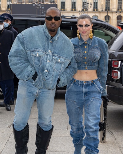 Kanye West & Julia Fox matching denim outfits.
