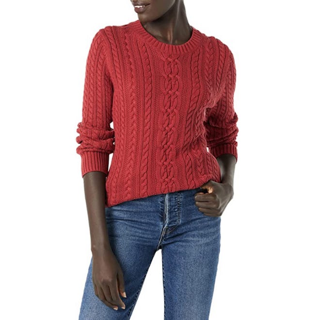 Amazon Essentials Fisherman Cable Long-Sleeve Crewneck Sweater