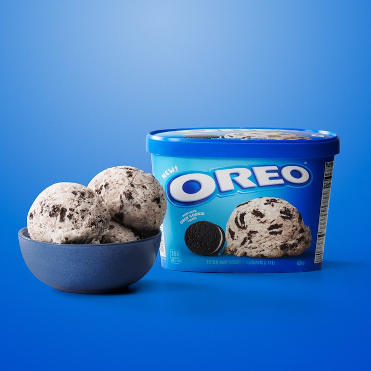 Oreo's debut frozen ice cream treats include bars, cones, sandwiches, & tubs.