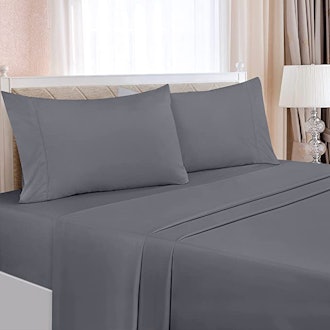 Utopia Bedding Queen Bed Sheets Set (4-Piece)