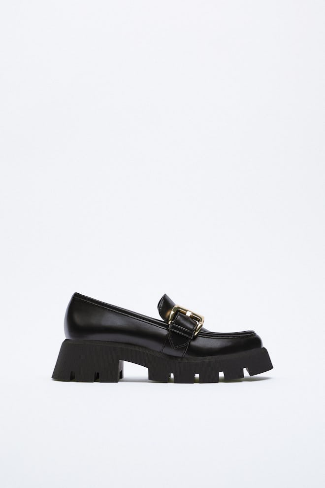 Lug Sole Buckle Loafers