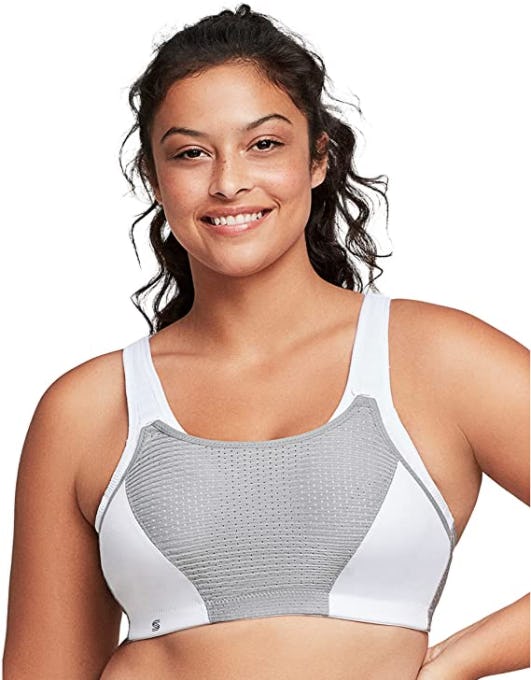 The 12 Best Bras Without Underwire For Large Breasts In 2022