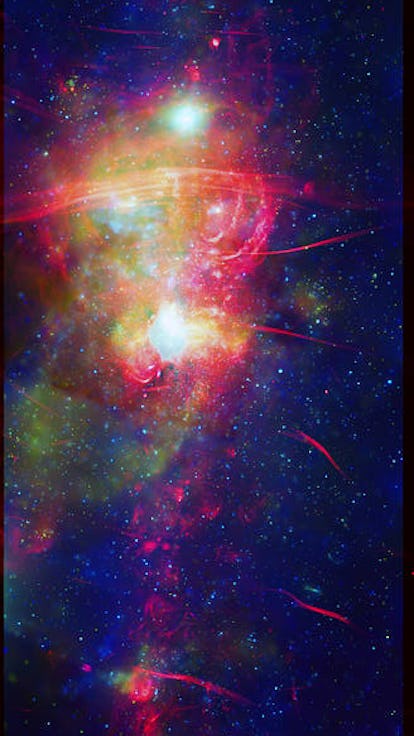 Look: 1,000 mysterious filaments discovered at the center of the Milky Way