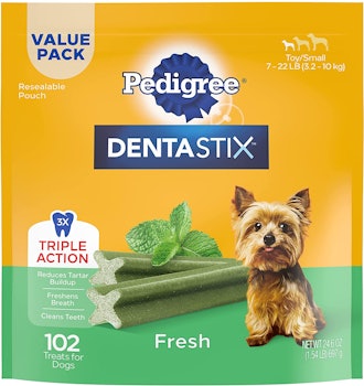 Pedigree DENTASTIX Fresh Treats for Small and Medium Dogs