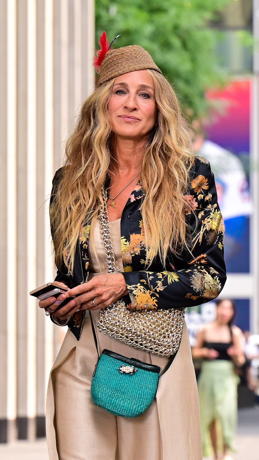 Sarah Jessica Parker wearing a hat.