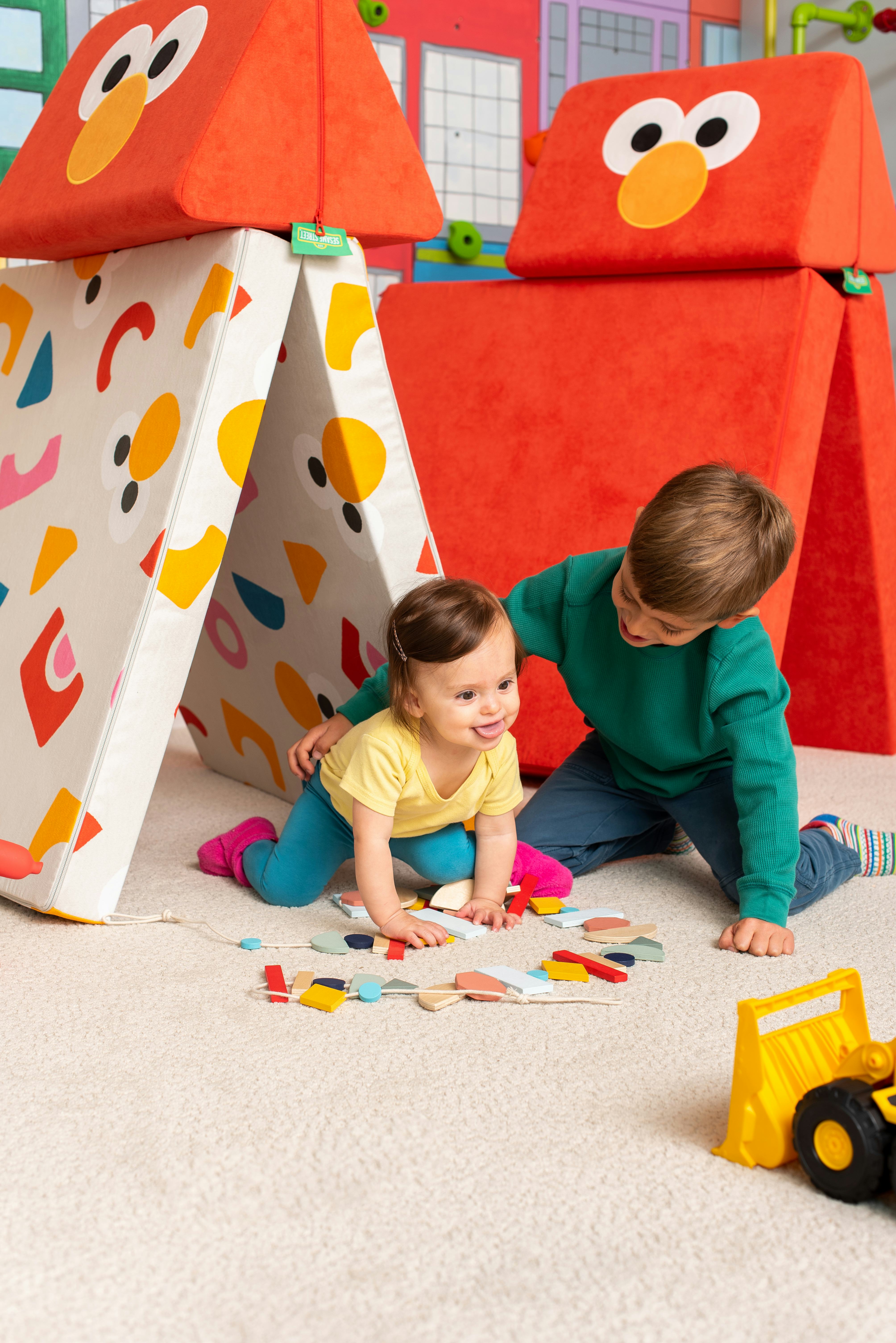 Elmo couch for discount toddlers