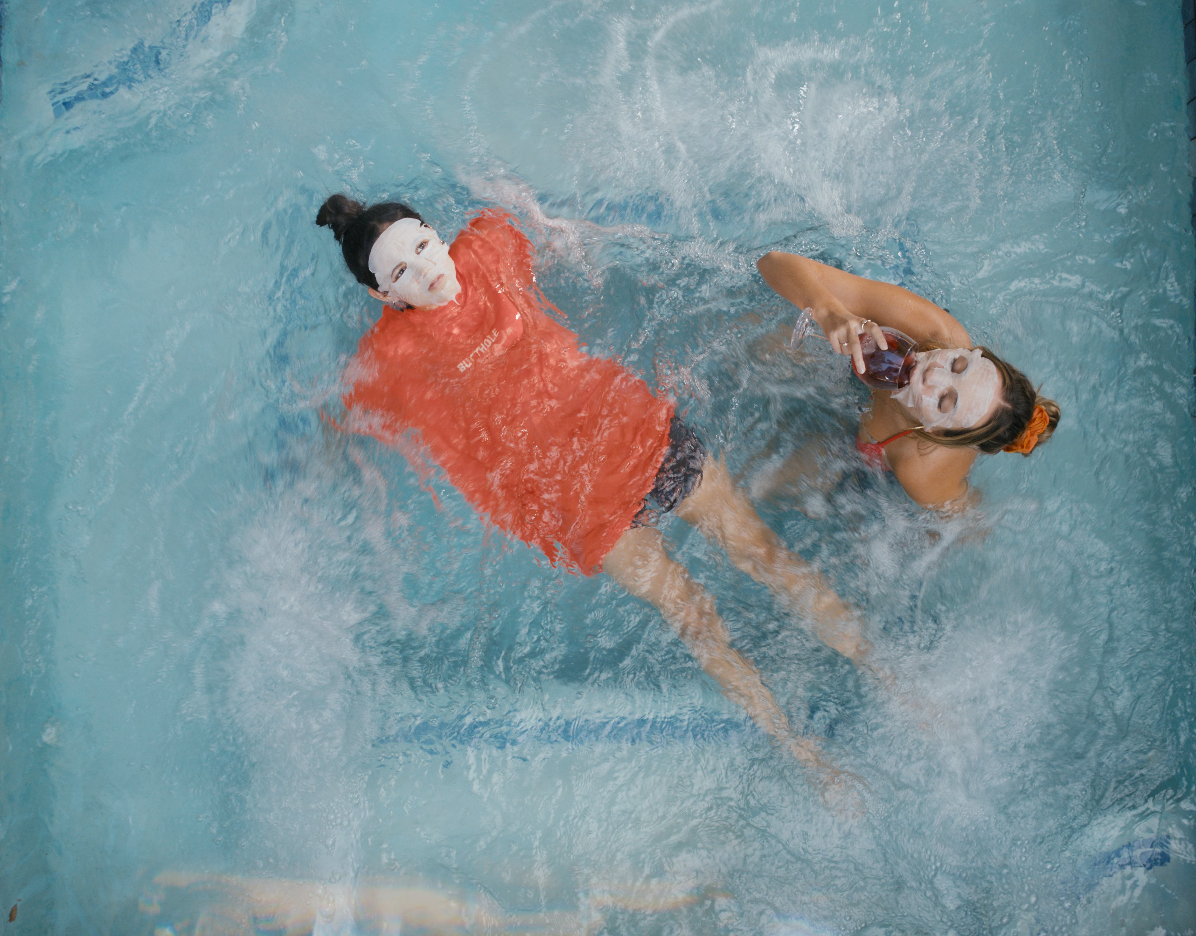 Maddie Ziegler and Jenna Ortega star in 'The Fallout.'