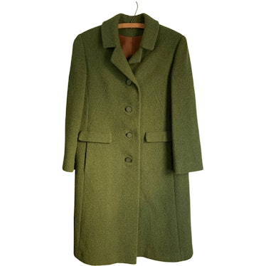 Katie Holmes’ Mango Green Coat Is Her Snow Storm-Ready Piece