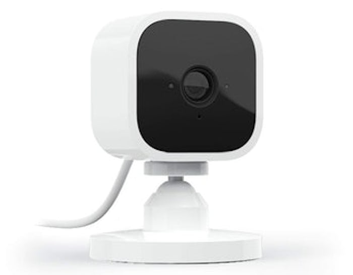 BLINK MINI COMPACT INDOOR SMART SECURITY CAMERA