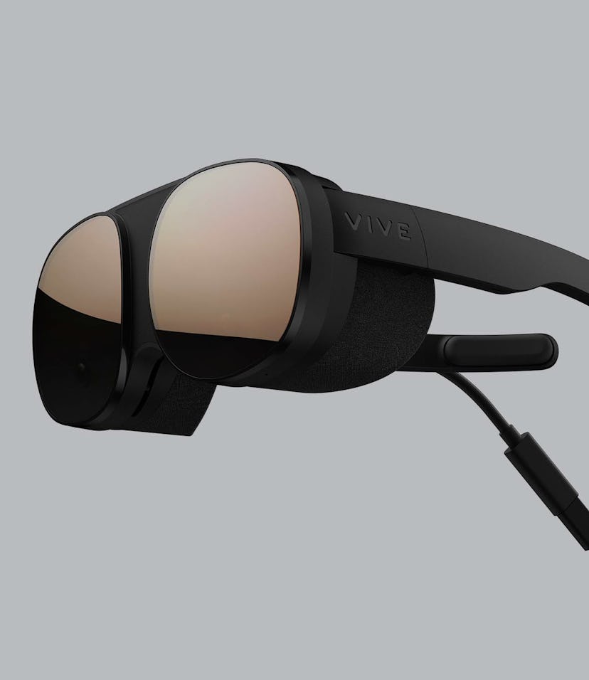 HTC's VIVE Flow and wrist tracker