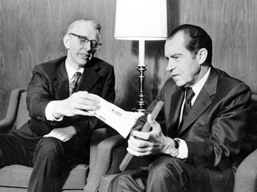 James Fletcher and Richard Nixon with Space Shuttle model