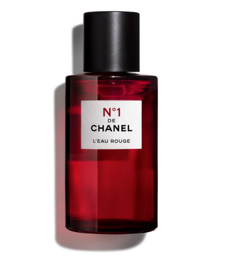  N°1 De Chanel L’eau Rouge Revitalizing Fragrance Mist
