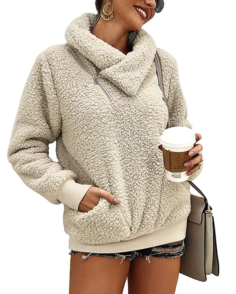 KIRUNDO Faux Shearling Sweatshirt