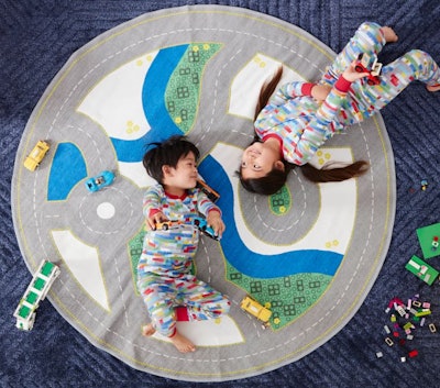 Your kids can build masterpieces on this LEGO play mat.