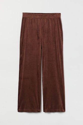H&M brown velour joggers.