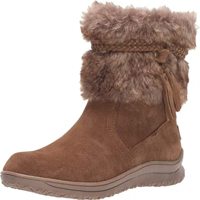 The 16 Best Fur-Lined Boots